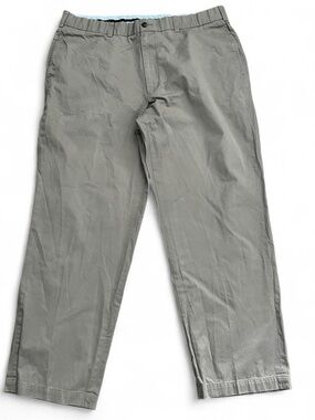 Brooks Brothers khaki chino 100% cotton trousers pants with a relaxed